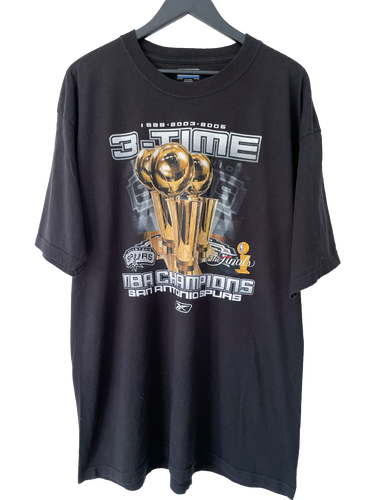 SAN ANTONIO SPURS CHAMPIONS TEE - XL